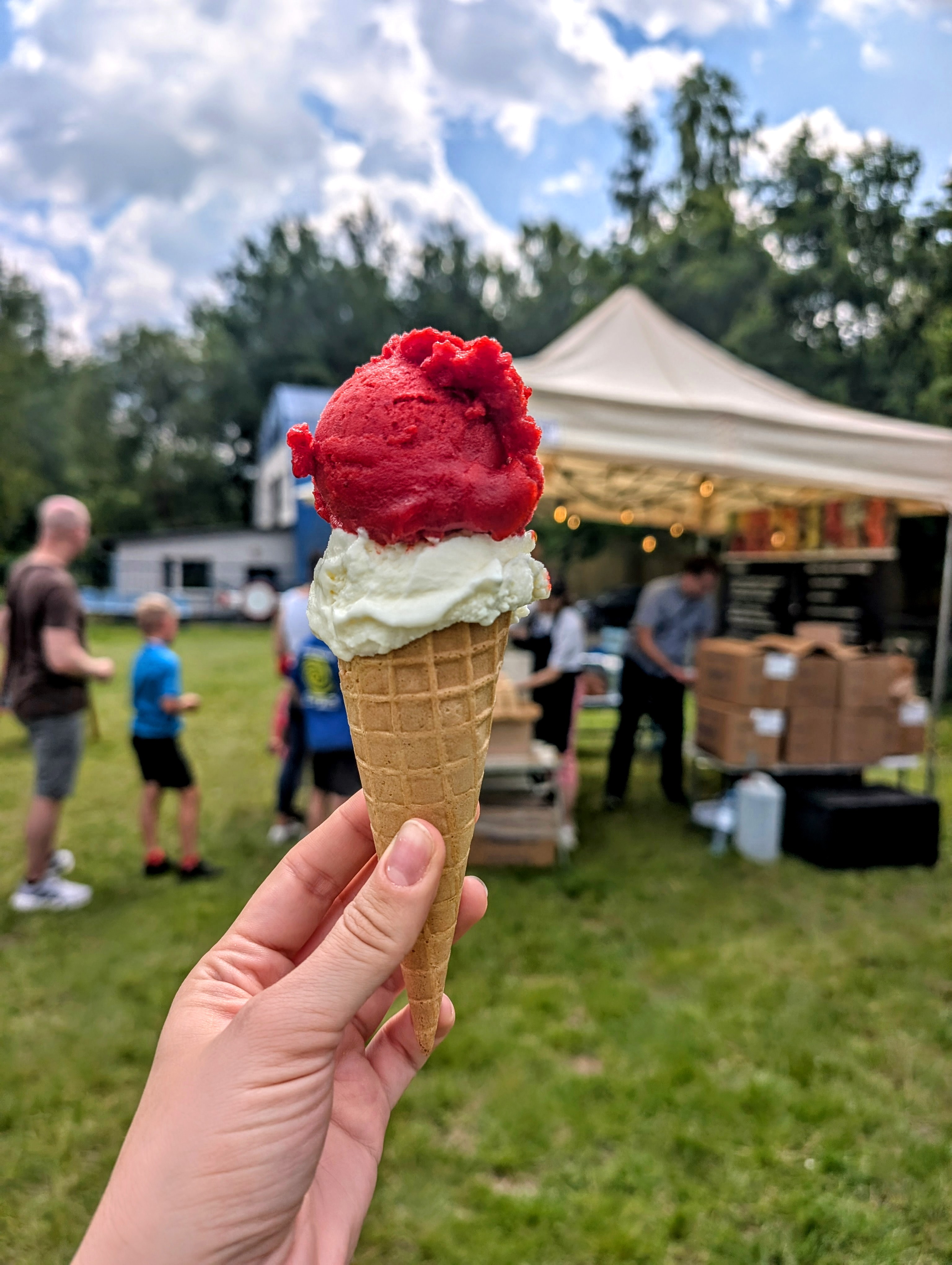Sorbet podczas plenerowego wydarzenia