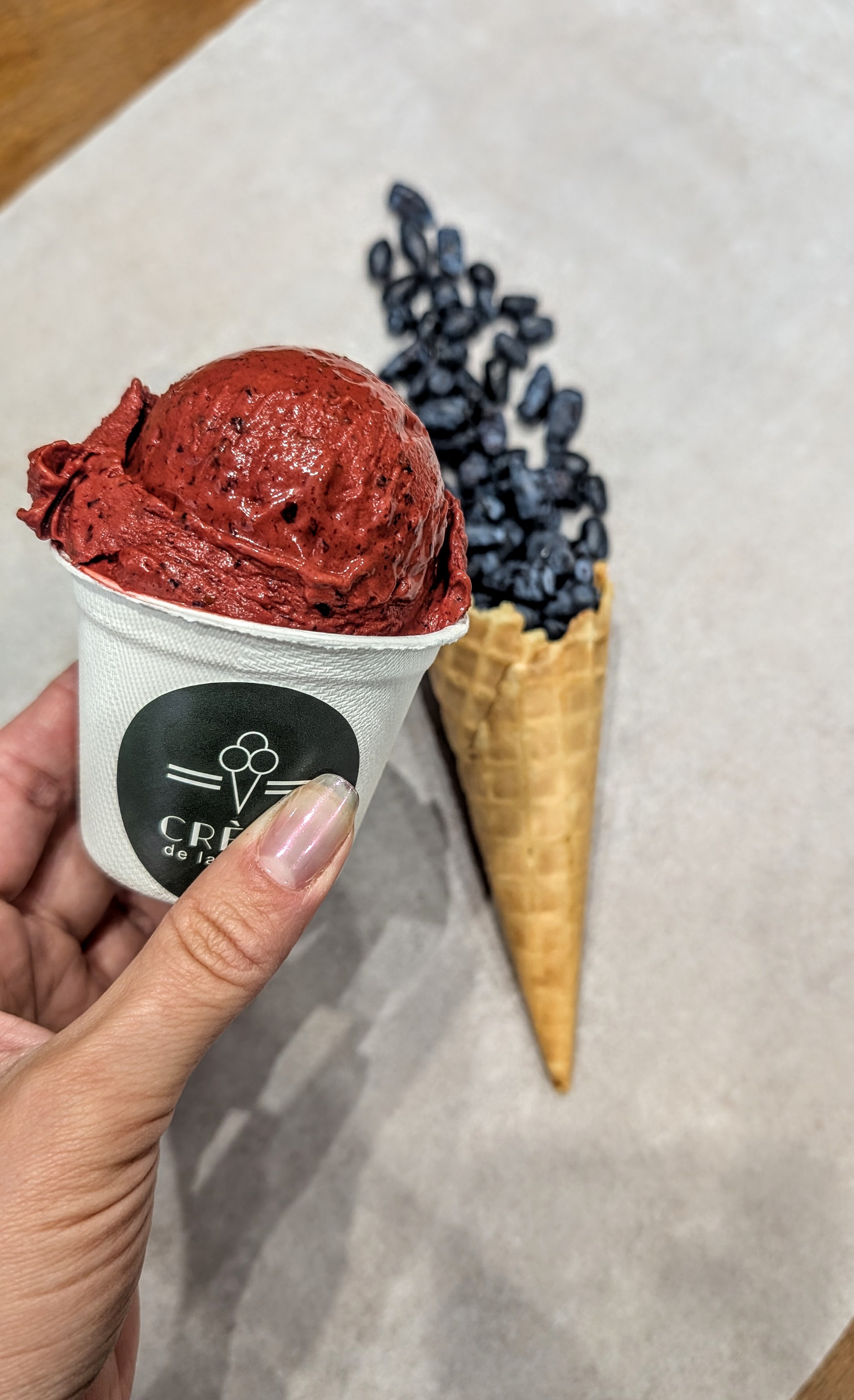 Lody czekoladowe w kubeczku